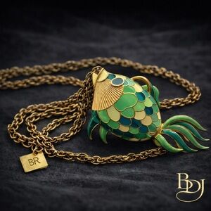 Banana Republic Enamel Fish Lariat Necklace Gold Tone Statement Pendant BR